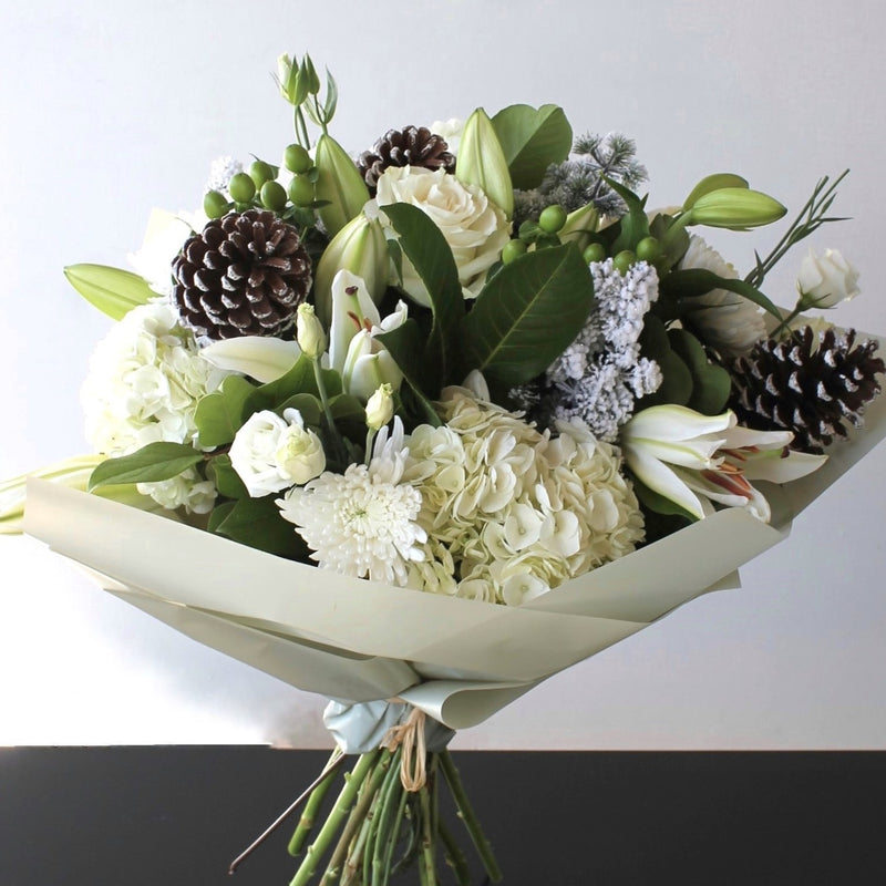 Alpine Crescent Bouquet