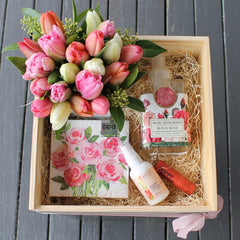 Coral Spring Gift Box