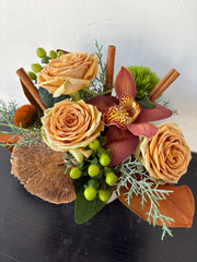 Spiced Cider – Fall & Winter Floral Arrangement