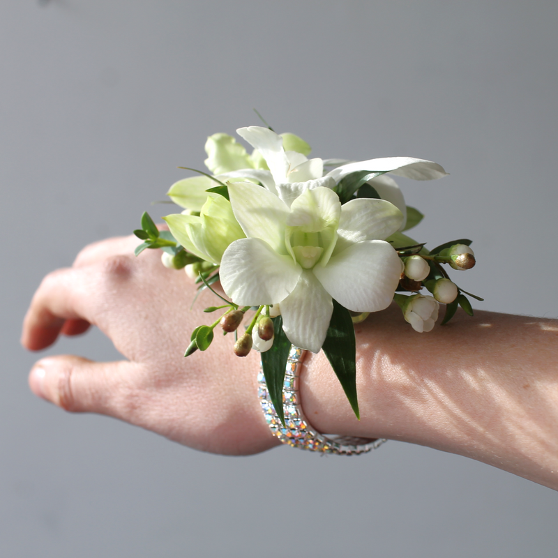 The Romance Corsage