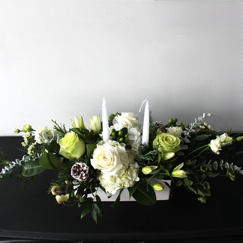 Frosted Noel table center